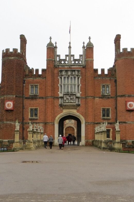 Windsor Castle Hampton Court Palace Private Tour with Pass - Frequently Asked Questions