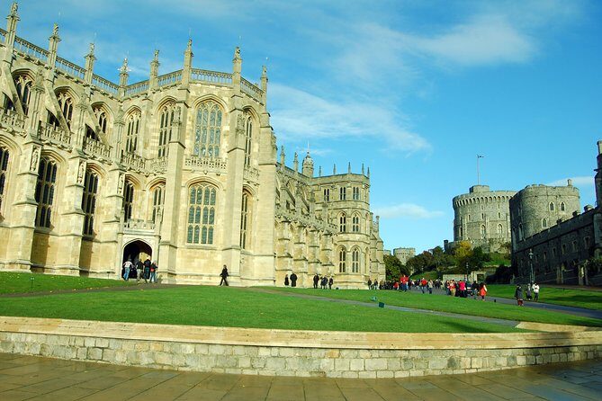 Windsor Castle Tour from London with Lunch or London Eye Upgrade - A Practical Look at the Windsor Castle Tour