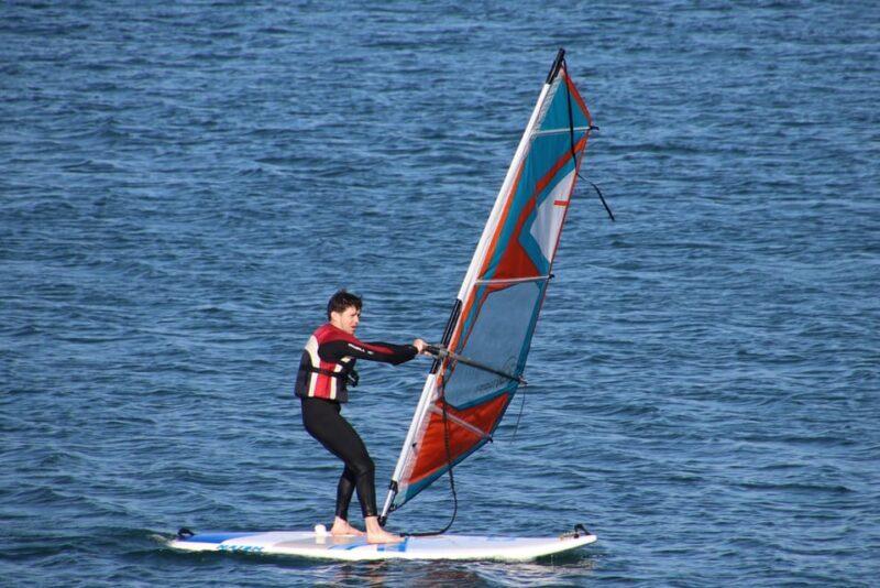 Windsurf class on Valencia beach - Who Will Love This Experience?