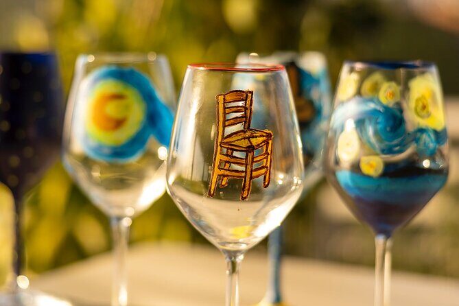 Wine and Canvas Club of Rome - Who Should Consider This Experience?