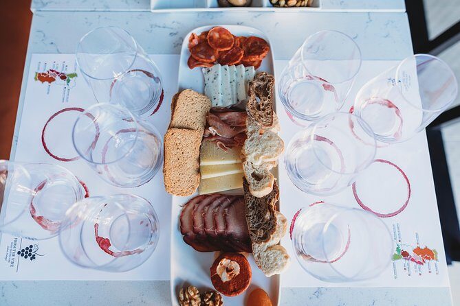 Wine and Cheese Tasting Lunch in Portuguese Wine Bar - FAQs