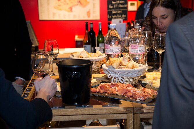 Wine and cheese tasting Paris in Bastille - FAQs