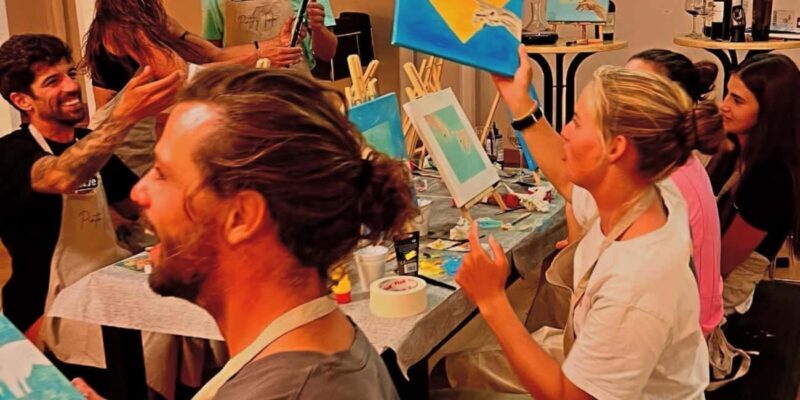 Wine & Art Neon Experience - The Setting & Atmosphere