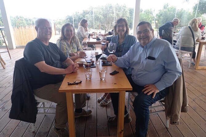 Wine Lovers: Winery Tour w/ Tasting & Tapas (Albufeira/Vilamoura) - The Experience in Detail