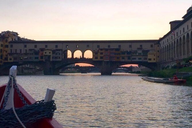 Wine on water in Florence: a private boat tour with aperitif - Breakdown of the Itinerary