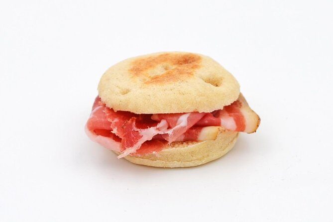 Wine on water in Florence: a private boat tour with aperitif - Practical Considerations