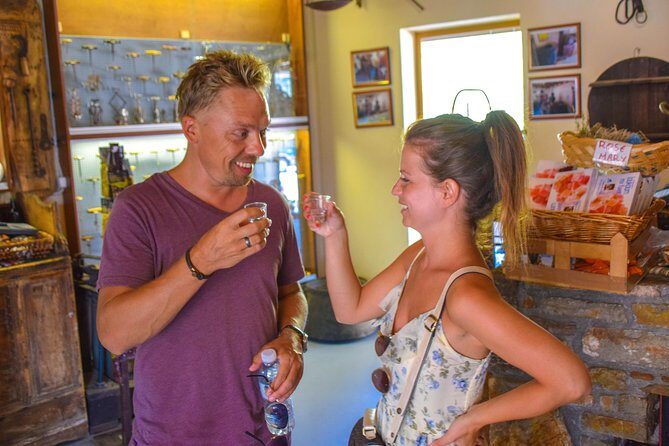 Wine Tasting and Romantic sunset in Monolithos - Key Points