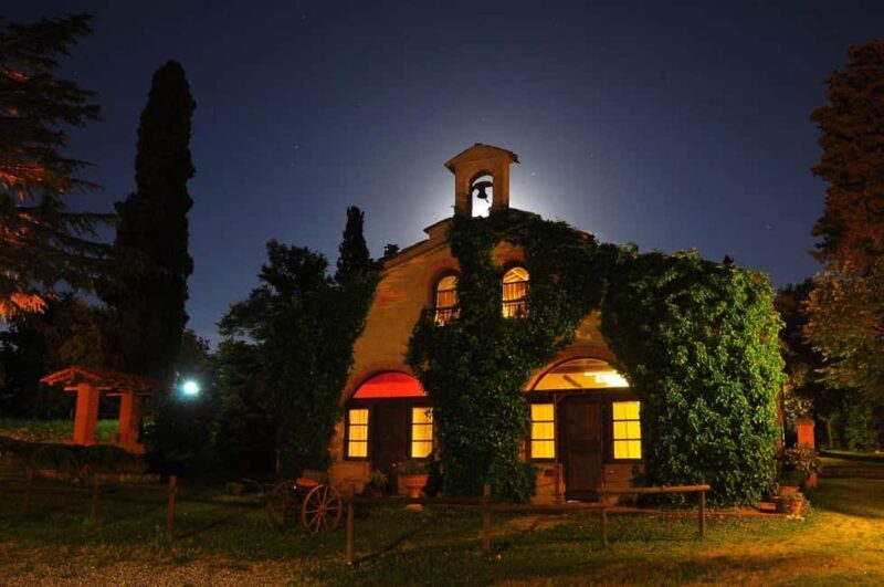 Wine tasting at the farmer's house in the Crespina Hills - What to Expect from the Wine Tasting Experience