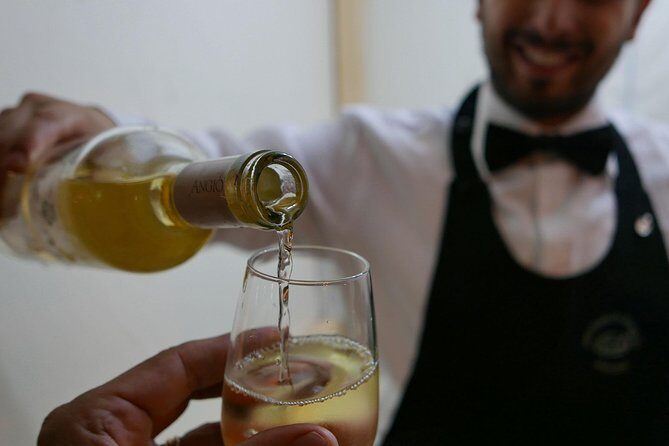 Wine Tasting - Why This Tour Works Well