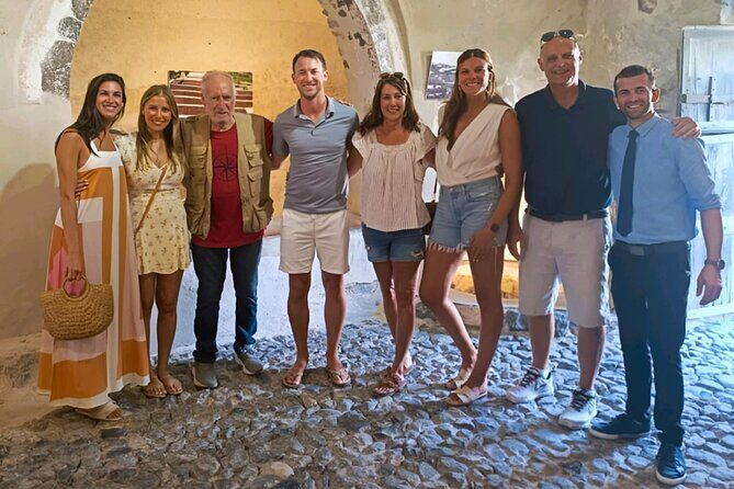 Wine Tasting & Highligh Experience in Santorini - Key Points
