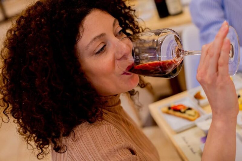 Wine tasting in Catania Historic center - FAQs