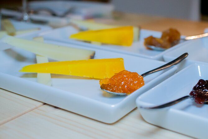 Wine tasting in the historic center of Catania - Who Should Consider This Tour?