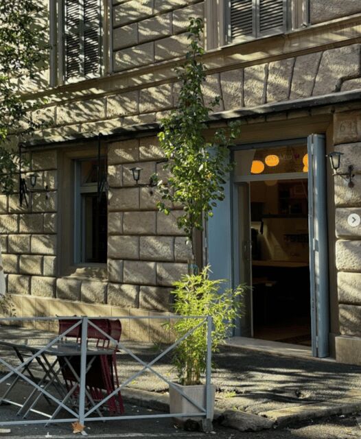 Wine tasting near the Colosseum - Value and Practicality