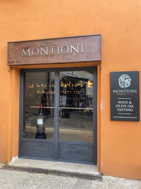 Wine Tasting nel centro storico di Montefalco - What You Can Expect on the Tour