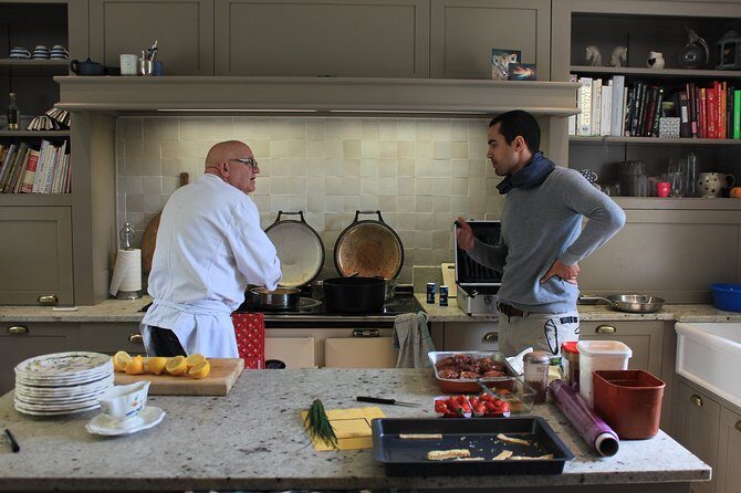 Wine tasting tour in Loire Valley with castle visits and lunch - FAQs