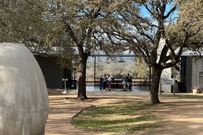 Wine Tour Pros - Fredericksburg Texas Wine Tour Up to 6 people - In-Depth Look at the Experience
