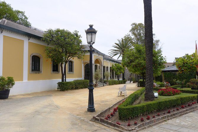 Wine Tourism Half Day Tour - FAQ