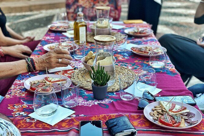 Winederlust Wine Tasting - Practical Details and Tips