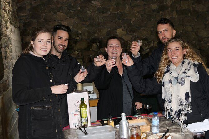 Wines and Moonshines Private Tour - The Practical Details