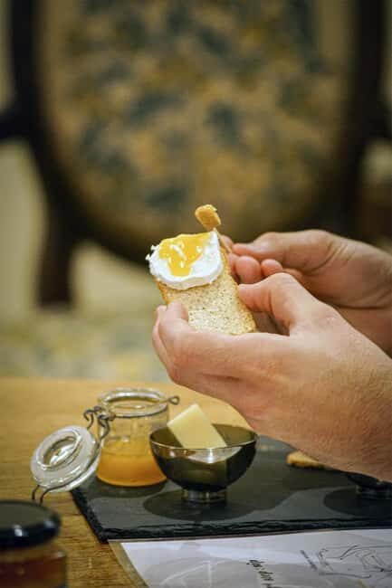 Wines, Honey & Cheeses: Terroir & Sweetness Tasting in Saint Emilion - FAQ