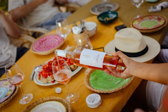 Winetasting and authentic rural experience just minutes from Lecce - Key Points