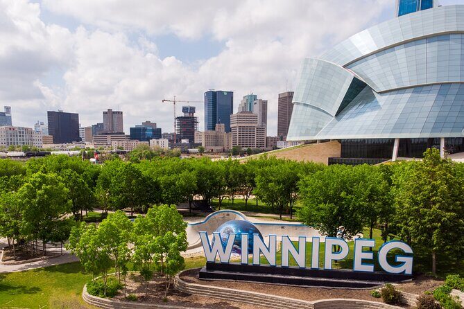 Winnipeg Private Walking Tour with a Local - The Realities: Pros and Cons