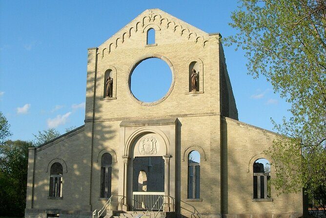 Winnipeg's Most Haunted: a Smartphone Audio Ghost Tour - FAQ