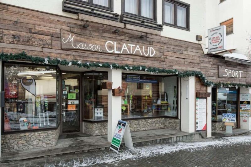 Winter Equipment Rental - Maison Clataud Sport Sauze - Equipment Selection and Quality
