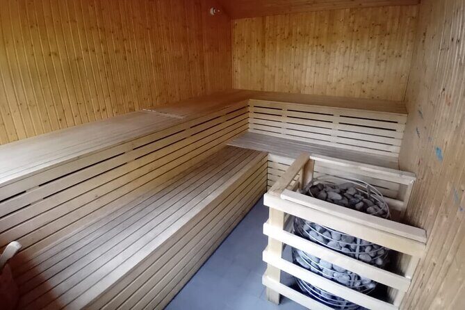 Winter Kayak Tour in Stockholm City (Dry Suit Kayaking) - FAQ