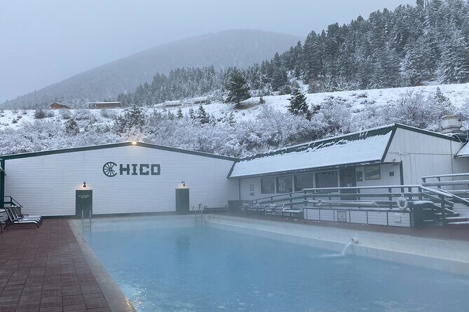 Winter Wildlife Safari in Yellowstone National Park - Key Points