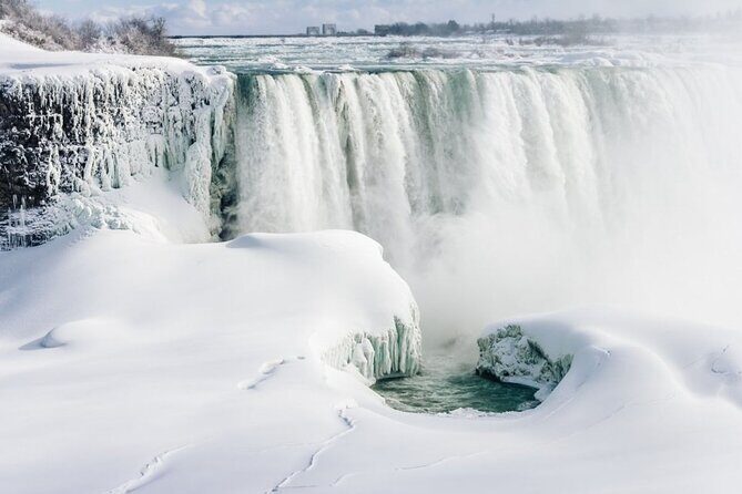Winter Wonder of Niagara Falls Tour From Toronto - FAQs