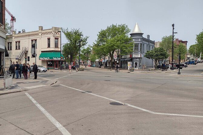 Wisconsin's Madtown: A Madison Self-Guided Walking Tour - Practical Considerations