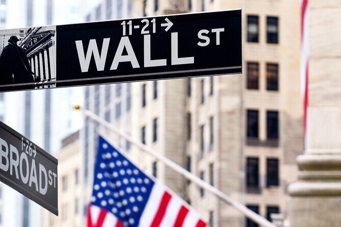 Wolf Of Wall Street Movie Locations in NYC with Private Guide - Key Points