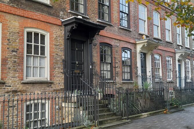 Women of Whitechapel 2 hour Walking Tour - An In-Depth Look at the Tour Experience