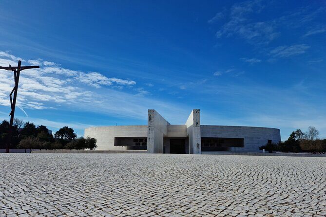 Wonderful Private Half-day tour in Fátima - Key Points