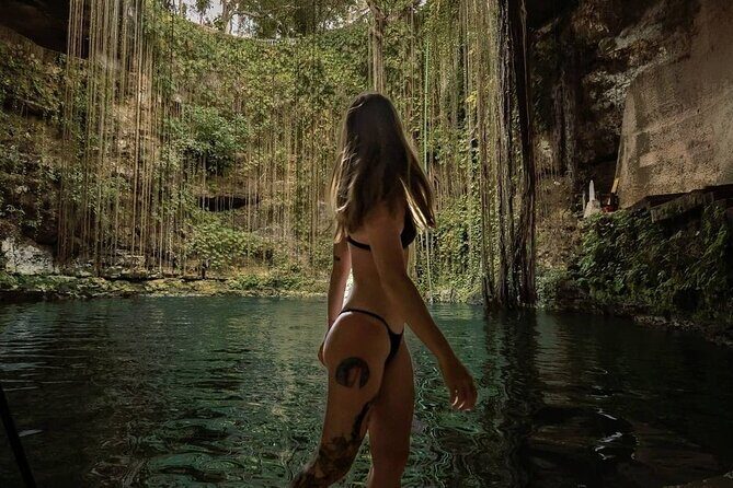 Wonderful Tour to Chichen Itza, 2 Cenotes & Valladolid from Cancun - Key Points