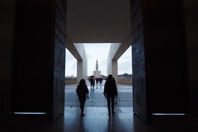 Wonders of Fátima and Óbidos  Private Tour to Portugals Center - Key Points