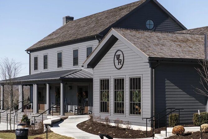 Woodford Reserve, Kismet Thoroughbred Farm & Whiskey Thief - What Makes This Tour Stand Out?