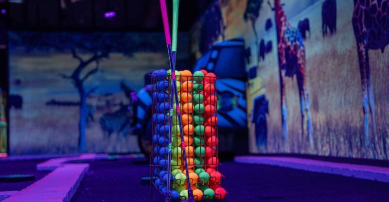 Woop! Glow golf: Ljubljana Btc City - How the Experience Unfolds