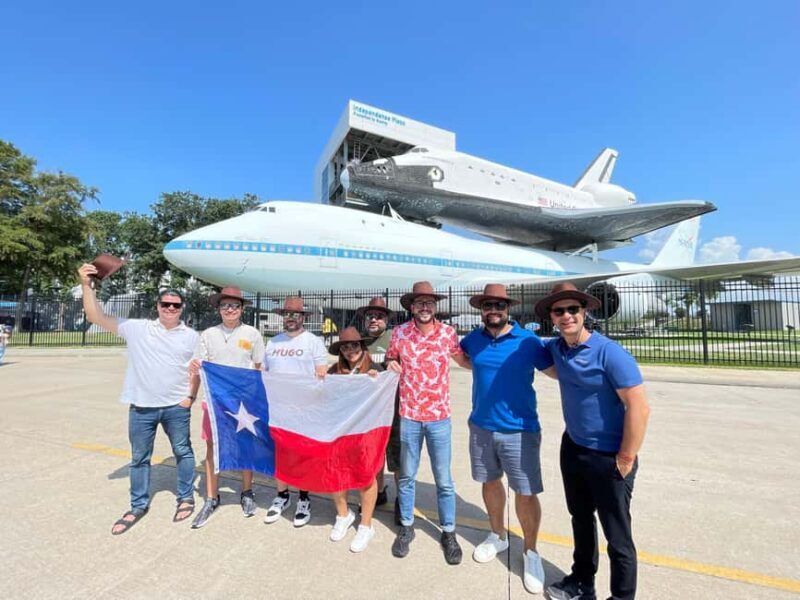 World Cup: Houston NASA Spanish Tour Guide & Driving Tour - Key Points