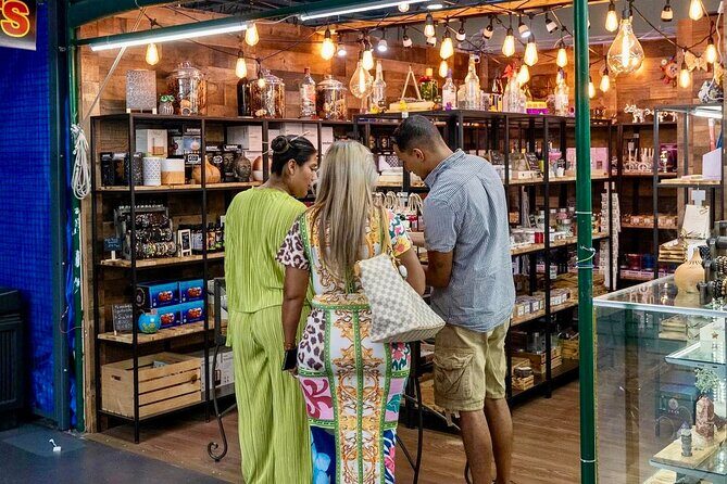 World Food Truck Park Tour in Orlando with Pick up - Frequently Asked Questions