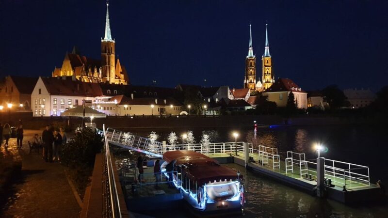 Wrocaw: Old City Night Walk and Gondola Ride - What Do You Get for the Price?