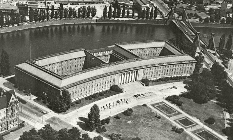 Wrocaw: World War II and the non-existent city of Breslau - The Sum Up