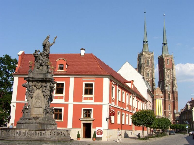 Wroclaw: 2-Hour Private Electric Bus Tour with Guide or Tape - The Stops in Detail