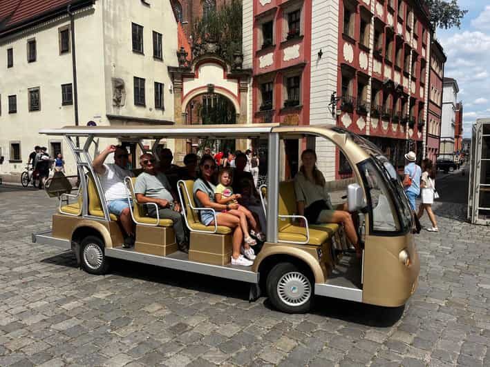 Wroclaw: City Tour Sightseeing By Golf Cart Shared Or Privat - Key Points