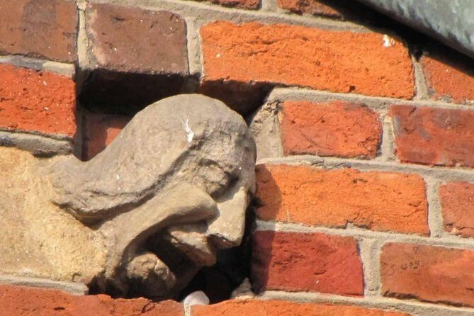 Wroclaw different - secrets of the city, 2 hours. 1-9 people - Exploring Wroclaw from a Different Angle