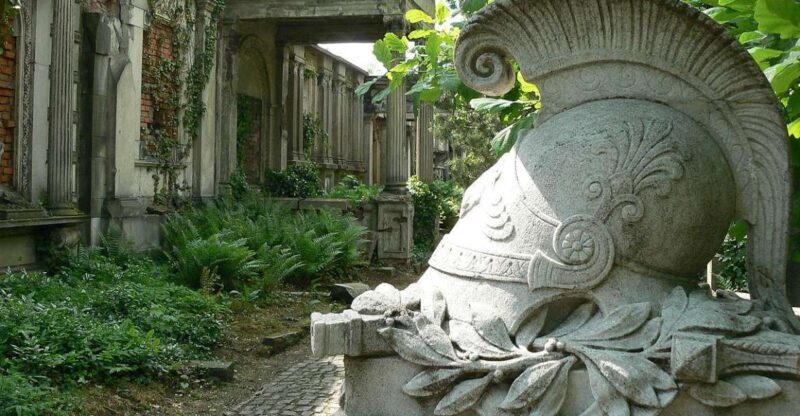 Wroclaw Jewish Quarter Private Guided Tour - Key Points