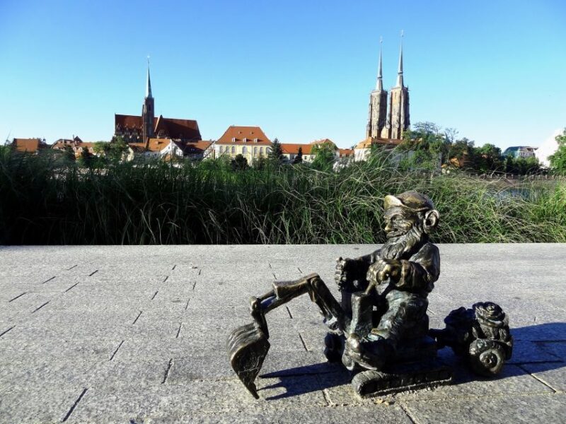 Wroclaw Private Old Town Guided Walking Tour - Practical Details and Booking
