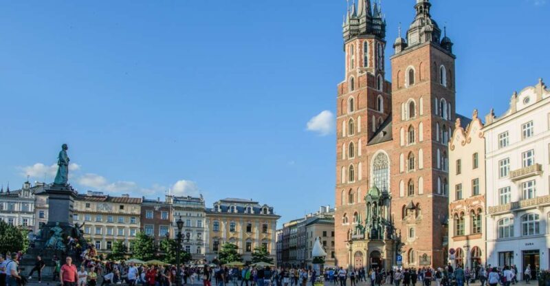 Wroclaw Private Tour to Krakow with Transport and Guide - FAQ
