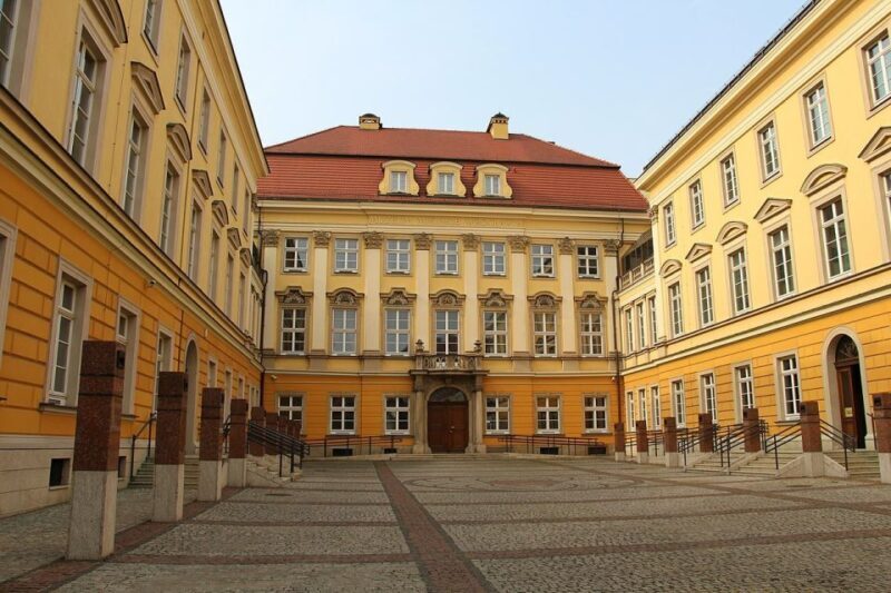 Wroclaw Royal Palace Private Guided Tour - What Travelers Say